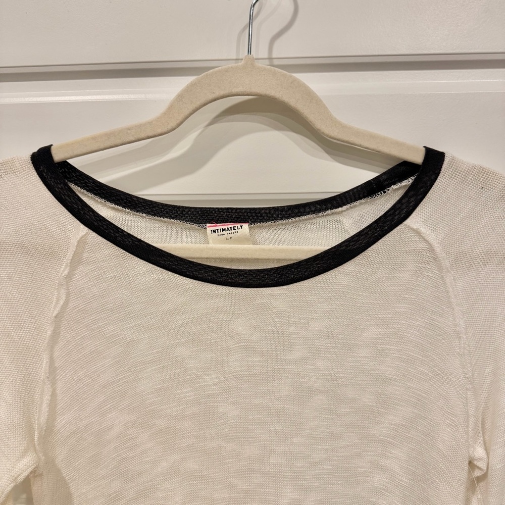 Free People Layering Tee Snow Combo Size S NWT Asymmetric Hem Soft Stretch - Picture 3 of 8